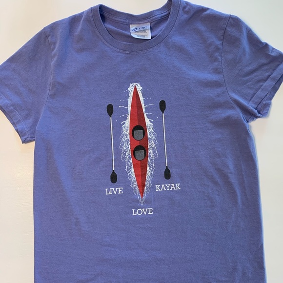 Live Love Kayak purple T-shirt - Picture 1 of 4